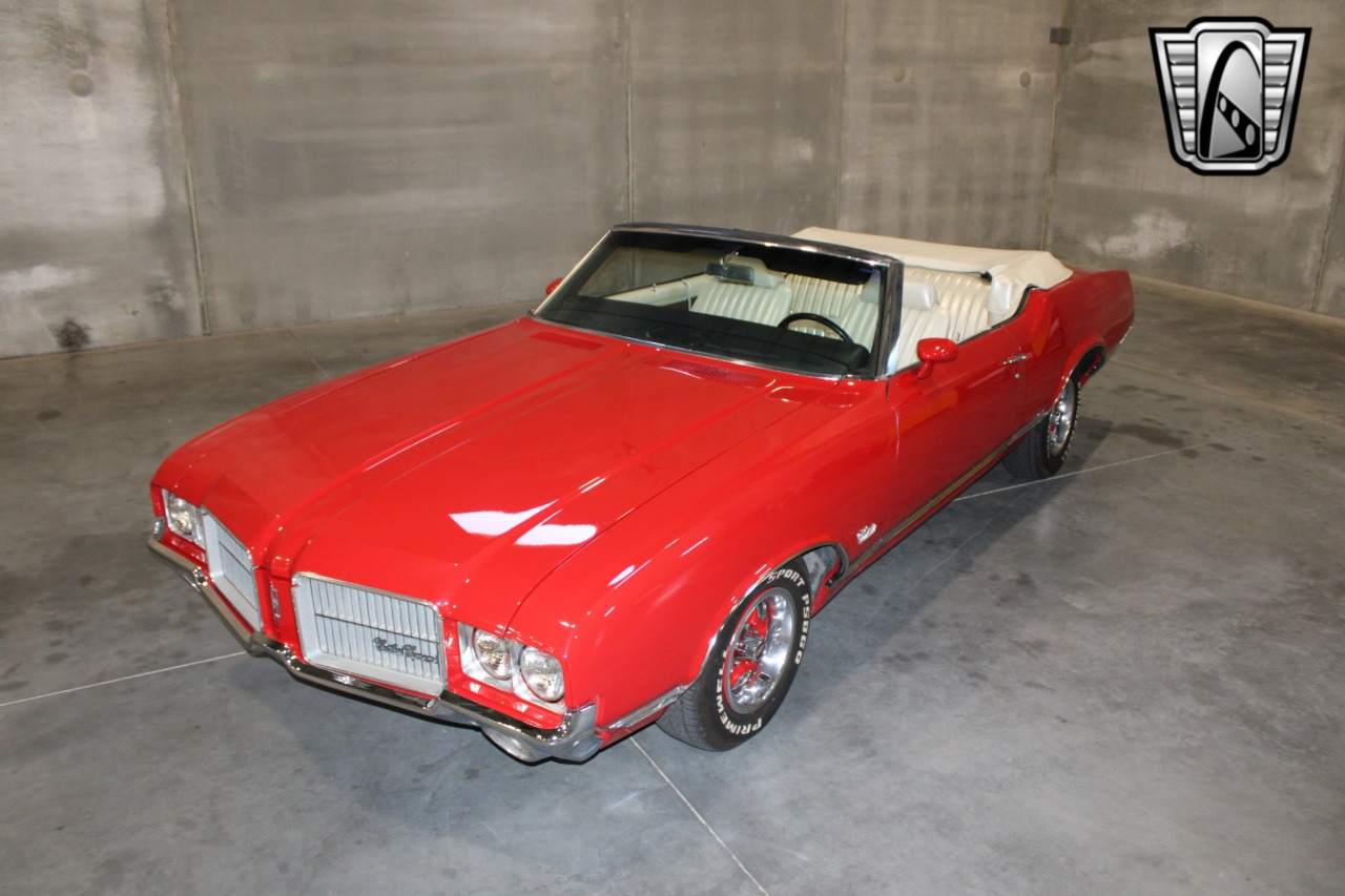 1971 Oldsmobile Cutlass Supreme 32