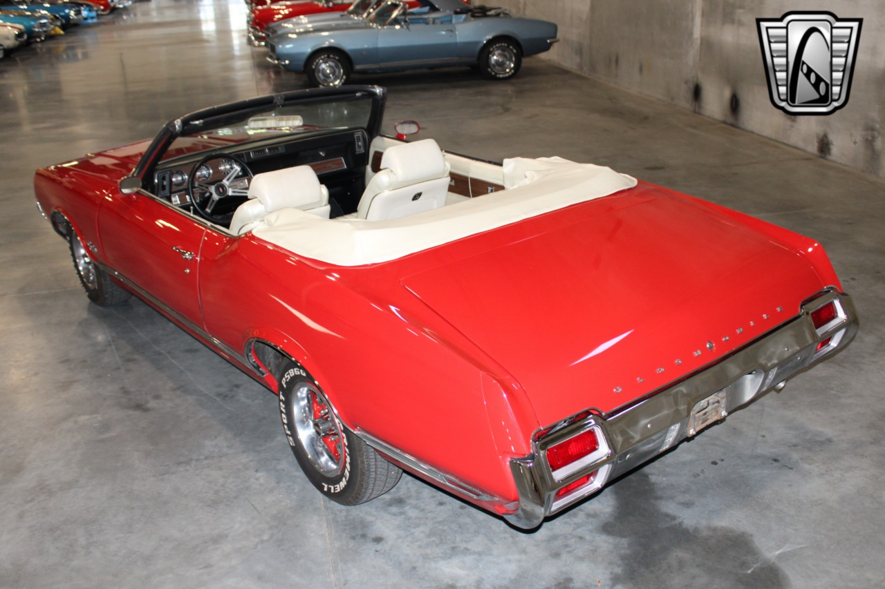 1971 Oldsmobile Cutlass Supreme 34