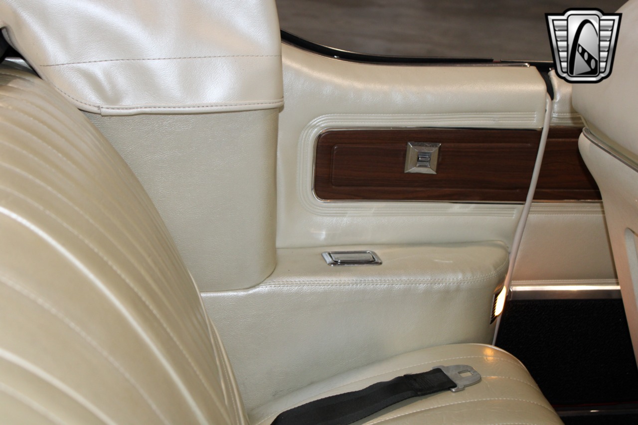 1971 Oldsmobile Cutlass Supreme 96