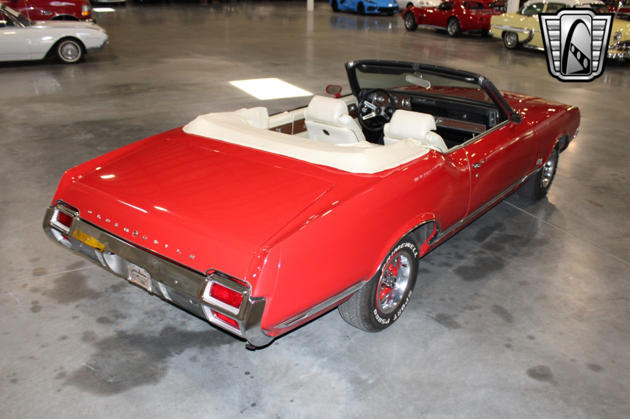 1971 Oldsmobile Cutlass Supreme 36