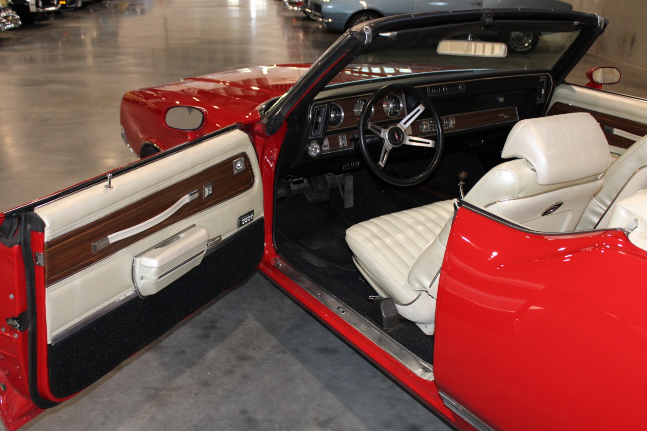 1971 Oldsmobile Cutlass Supreme 15