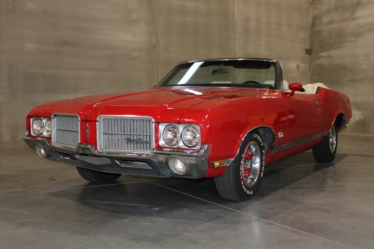 1971 Oldsmobile Cutlass Supreme 40