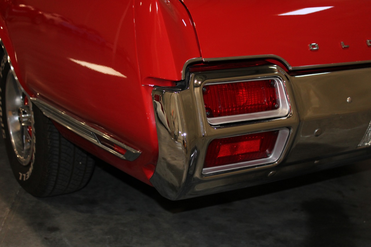 1971 Oldsmobile Cutlass Supreme 65
