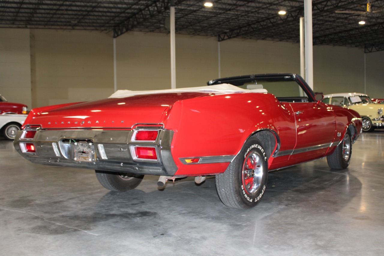 1971 Oldsmobile Cutlass Supreme 44
