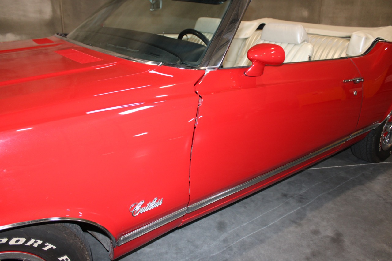 1971 Oldsmobile Cutlass Supreme 73