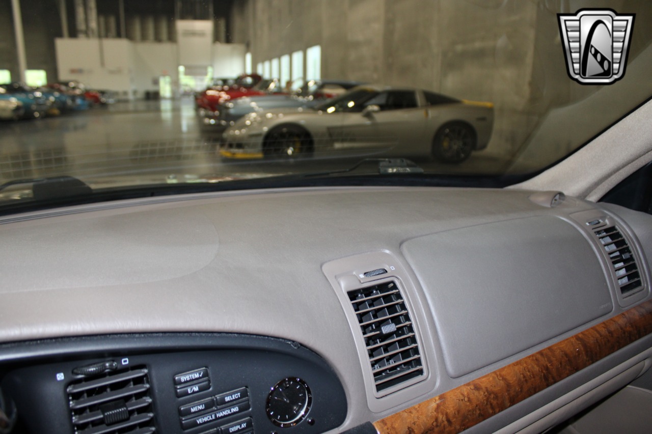 1999 Lincoln Continental 91