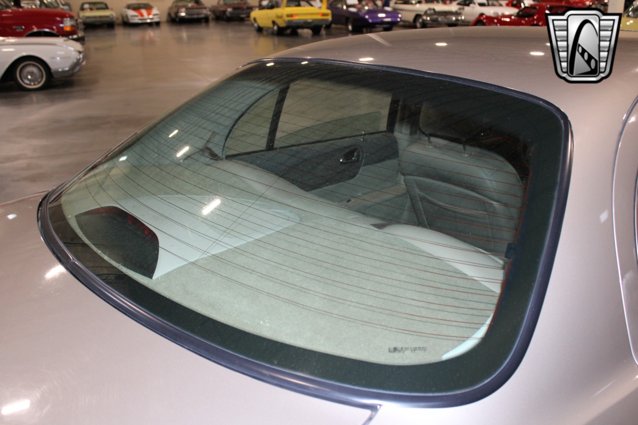 1999 Lincoln Continental 69