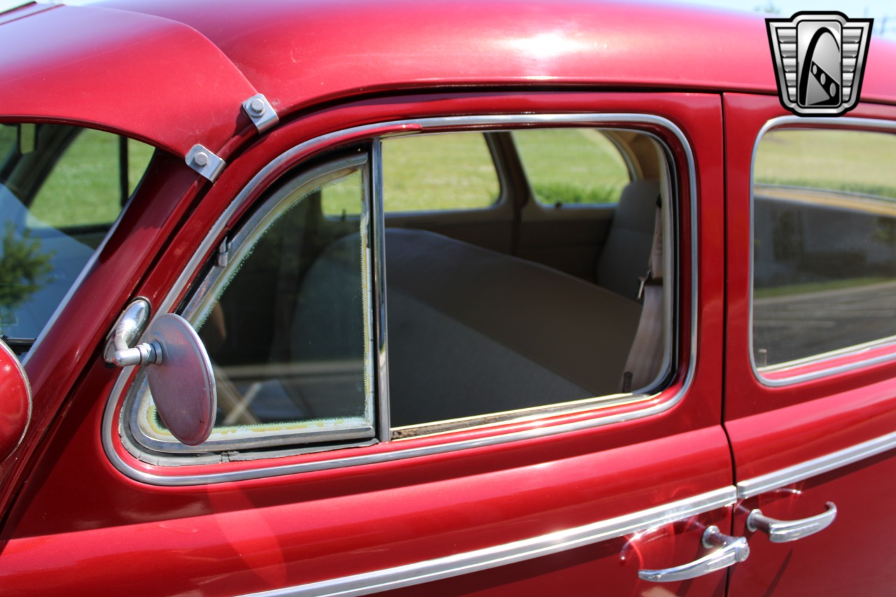 1940 Chevrolet Special / Deluxe 81