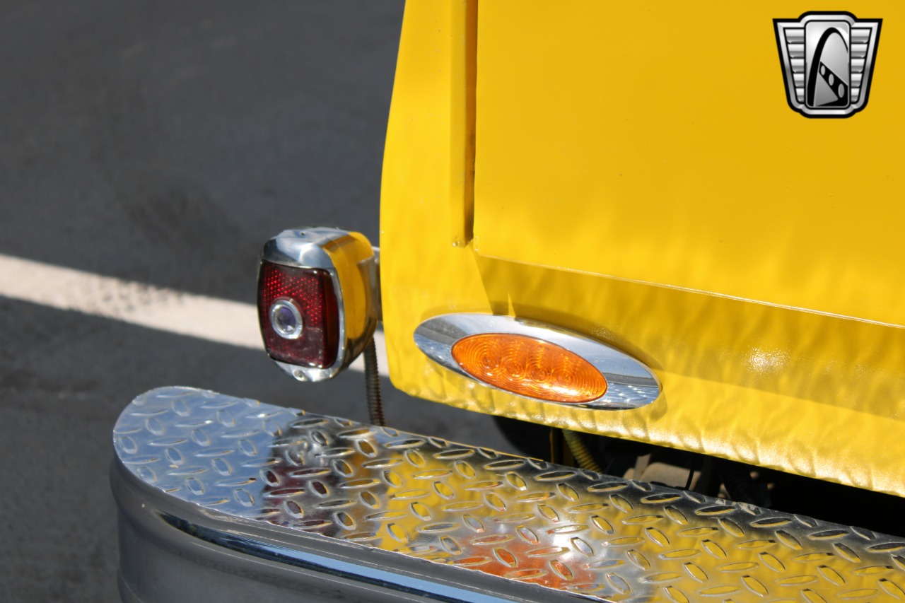 1934 Chevrolet 1/2 Ton 76