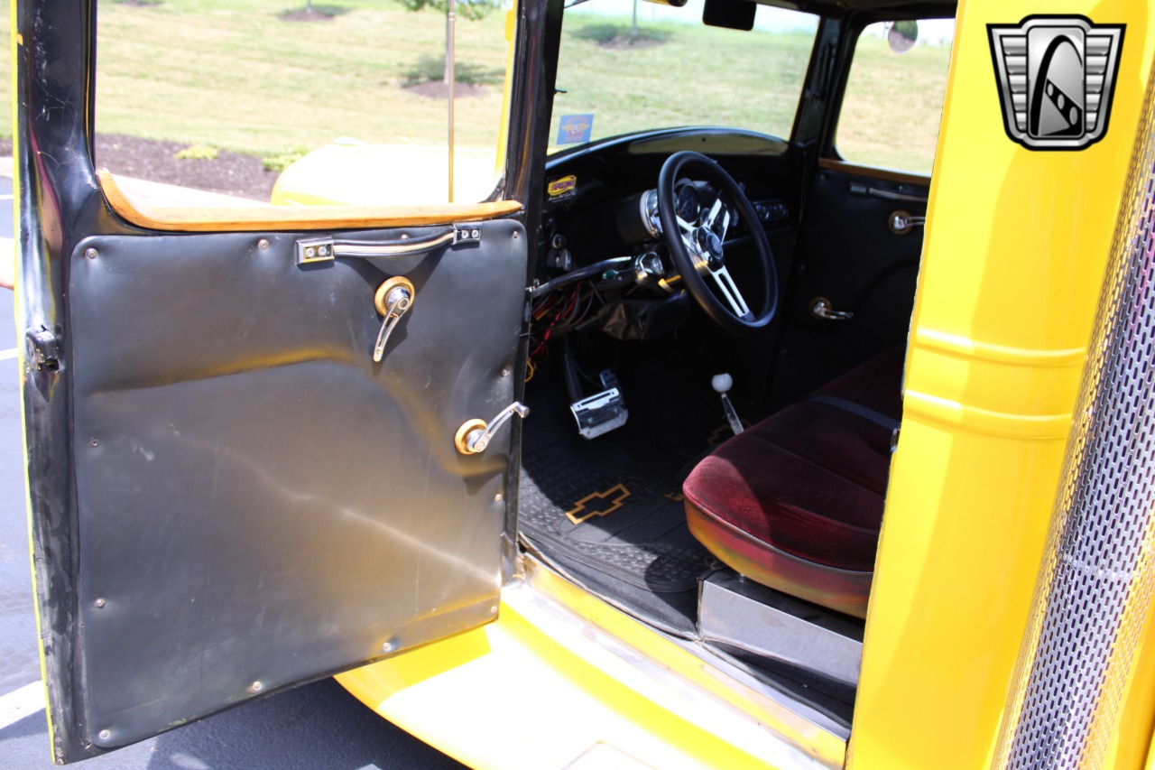 1934 Chevrolet 1/2 Ton 17