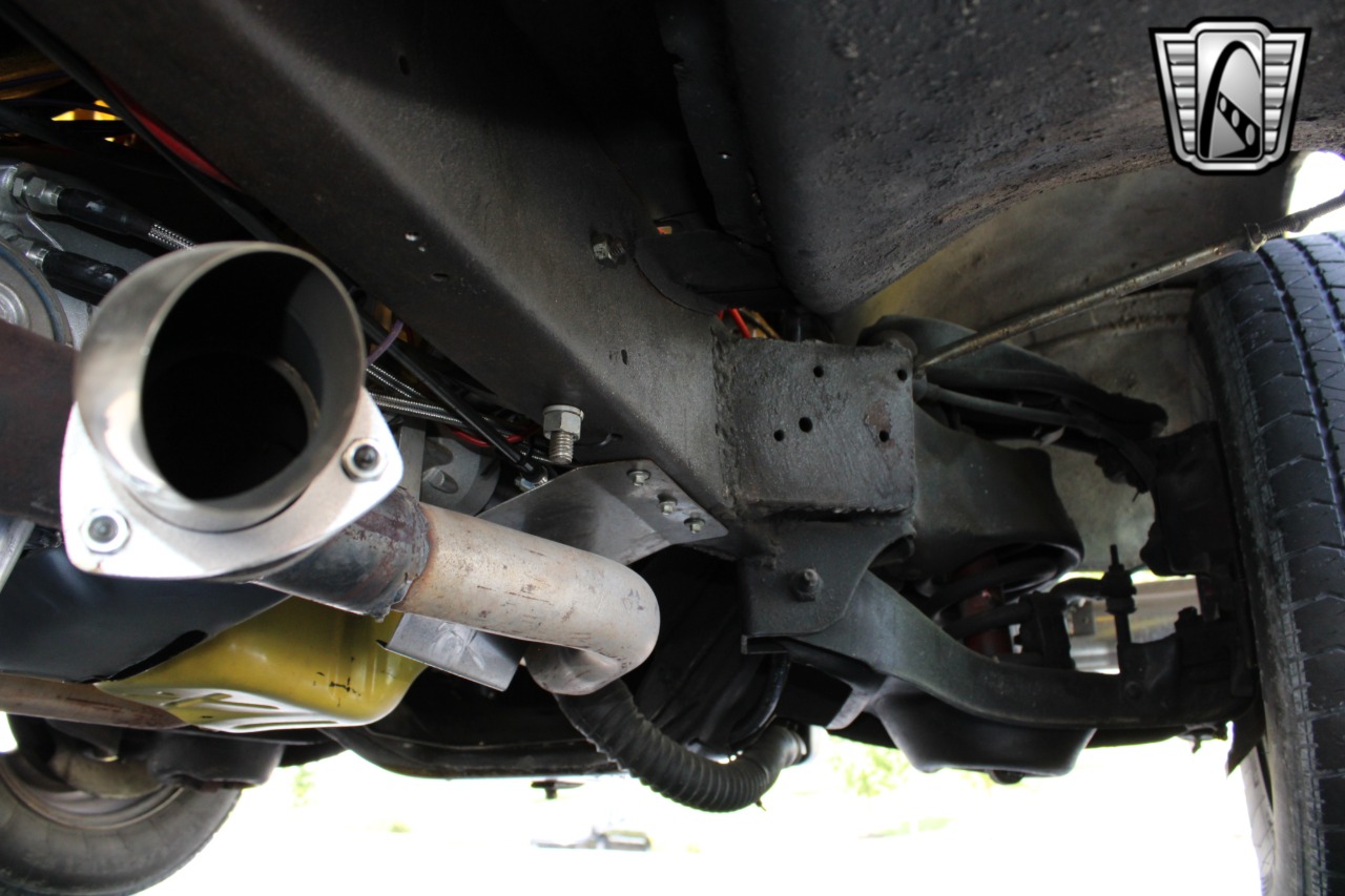 1934 Chevrolet 1/2 Ton 16