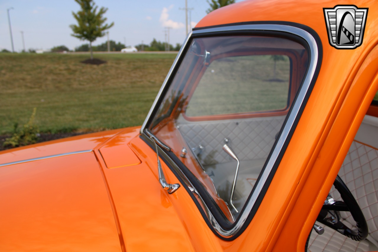 1950 Chevrolet 3100 86