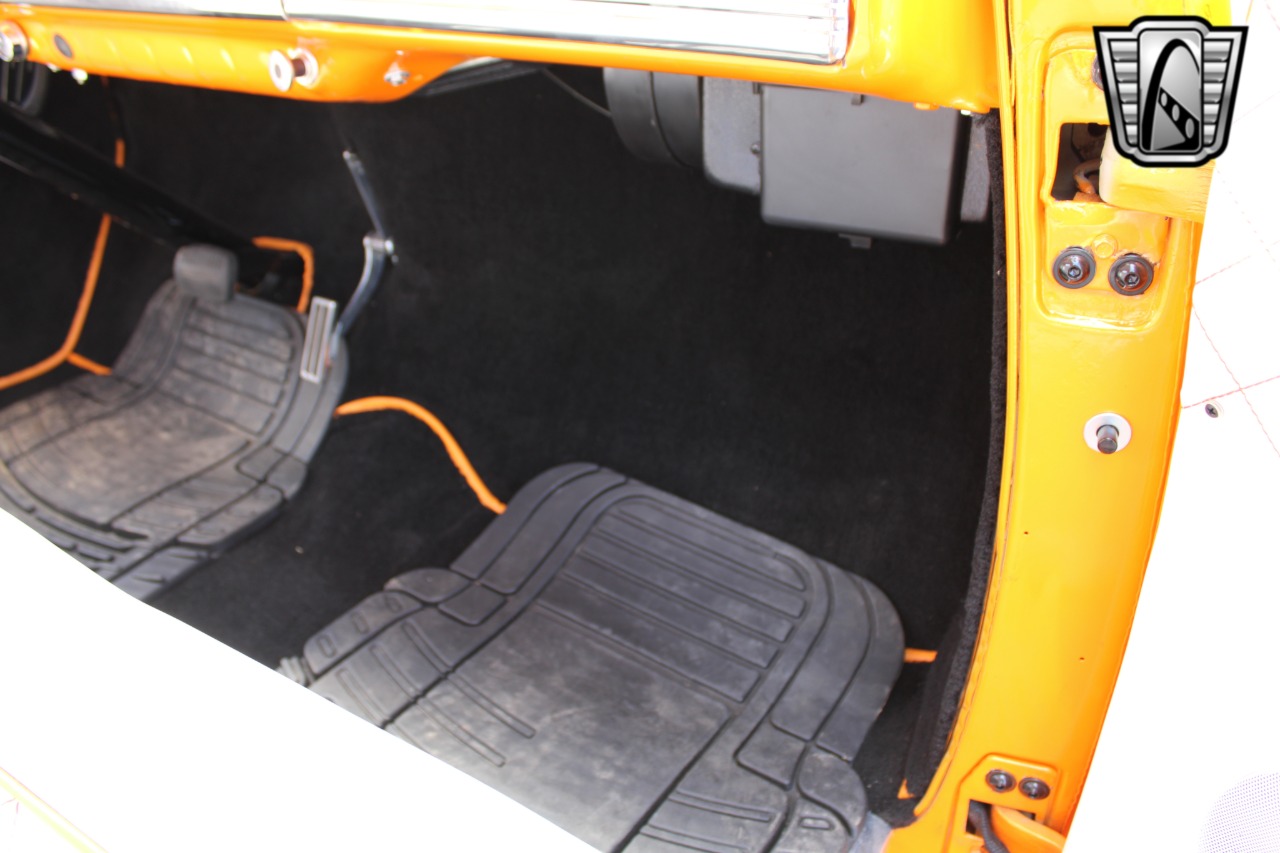 1950 Chevrolet 3100 24