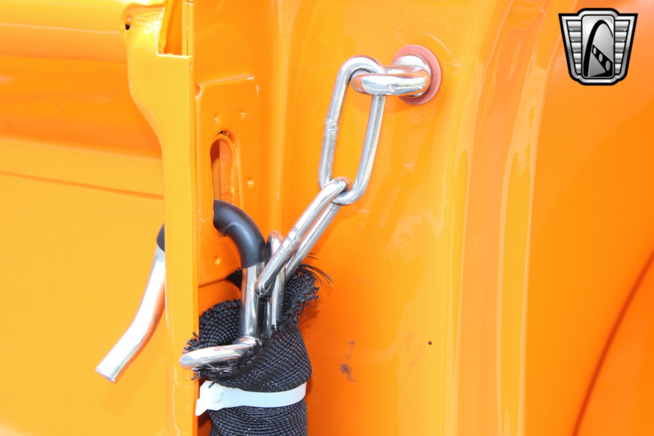 1950 Chevrolet 3100 95