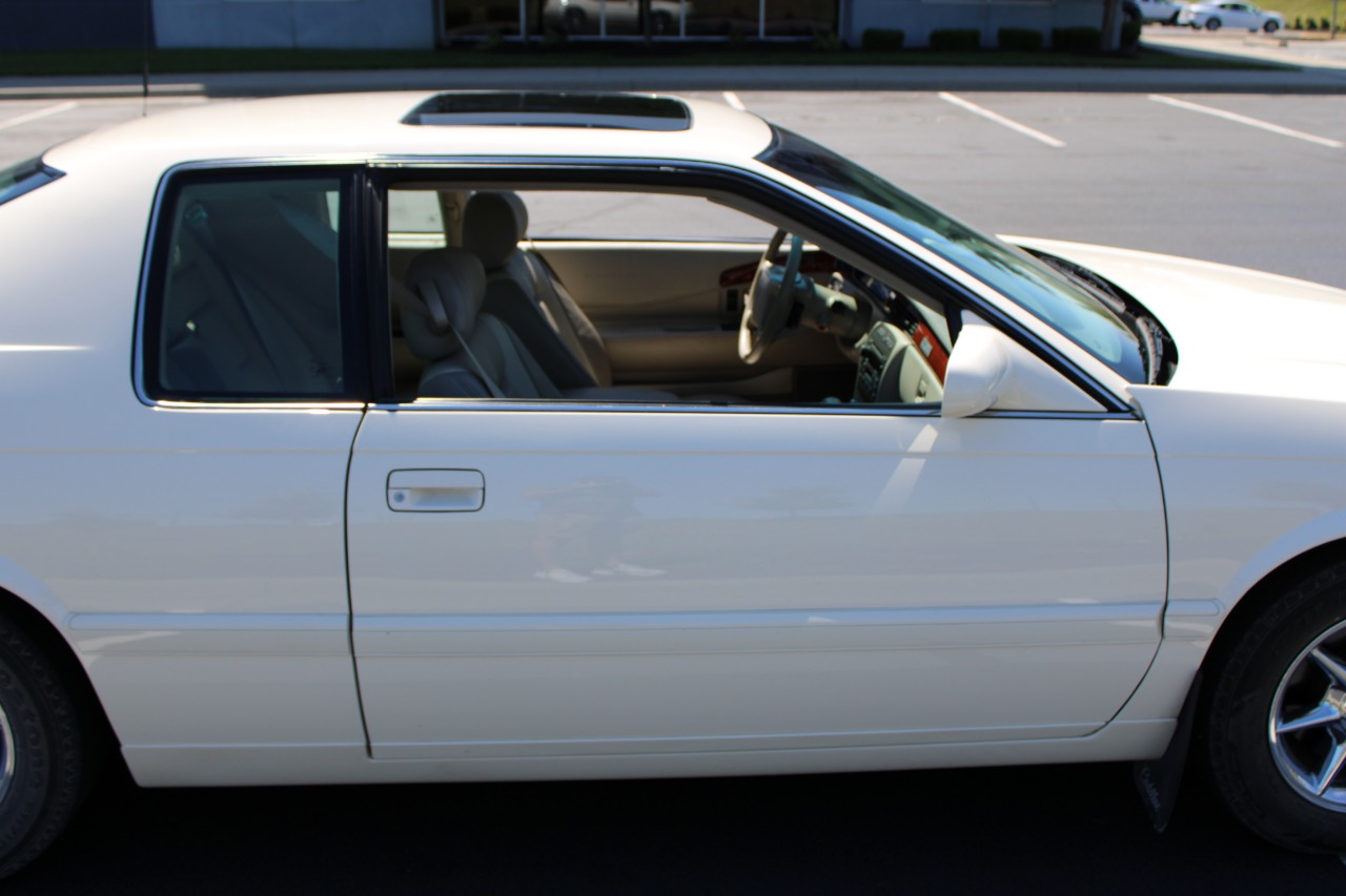 2002 Cadillac Eldorado 54