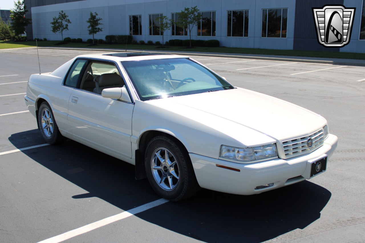 2002 Cadillac Eldorado 7