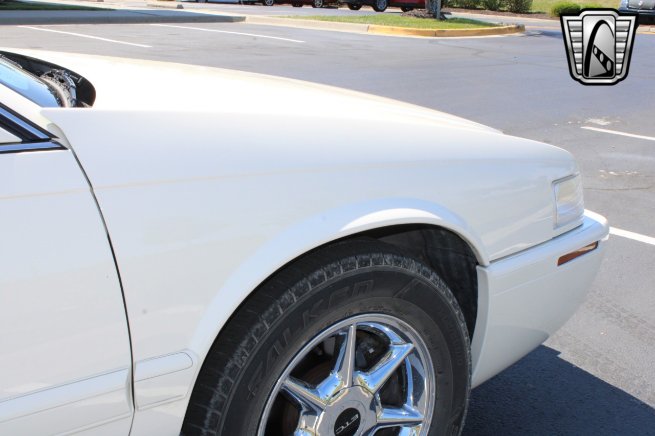 2002 Cadillac Eldorado 56