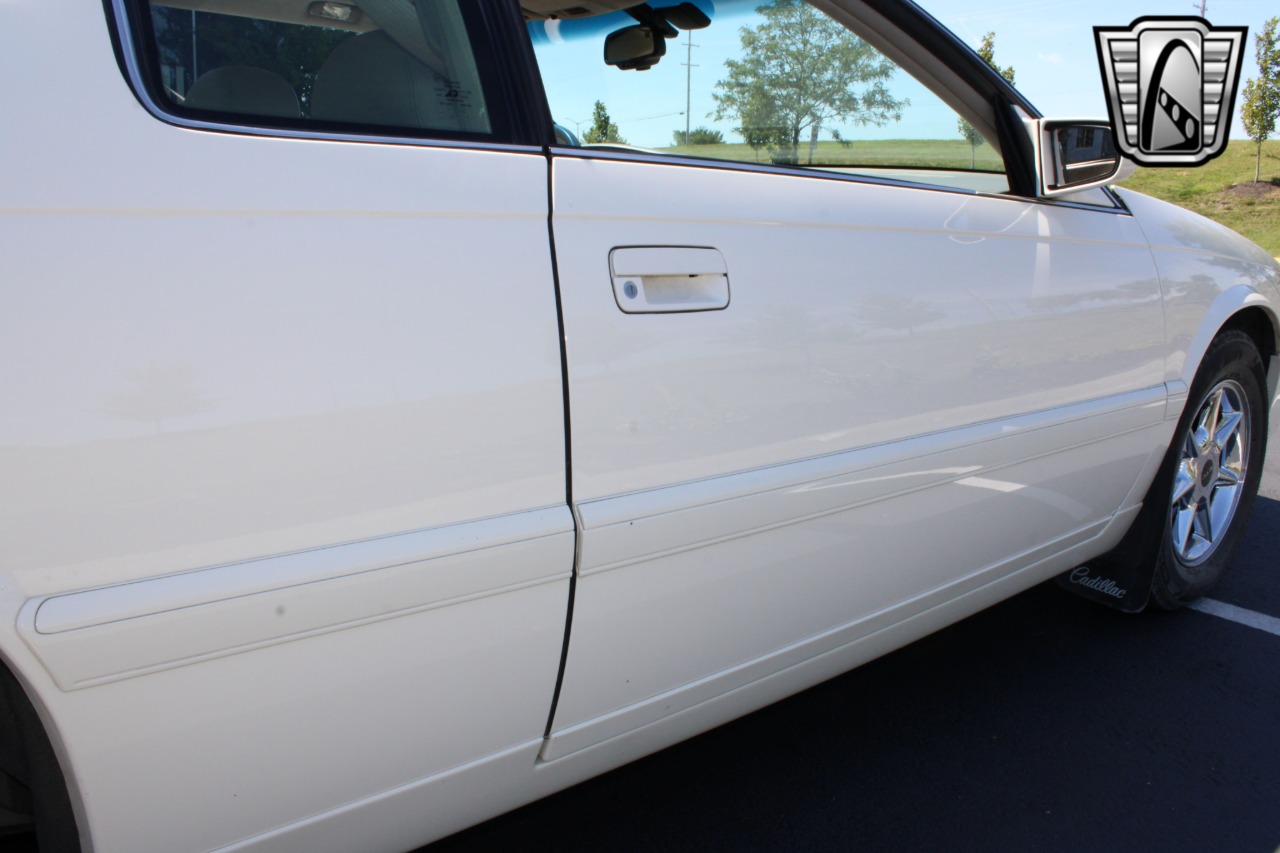 2002 Cadillac Eldorado 61