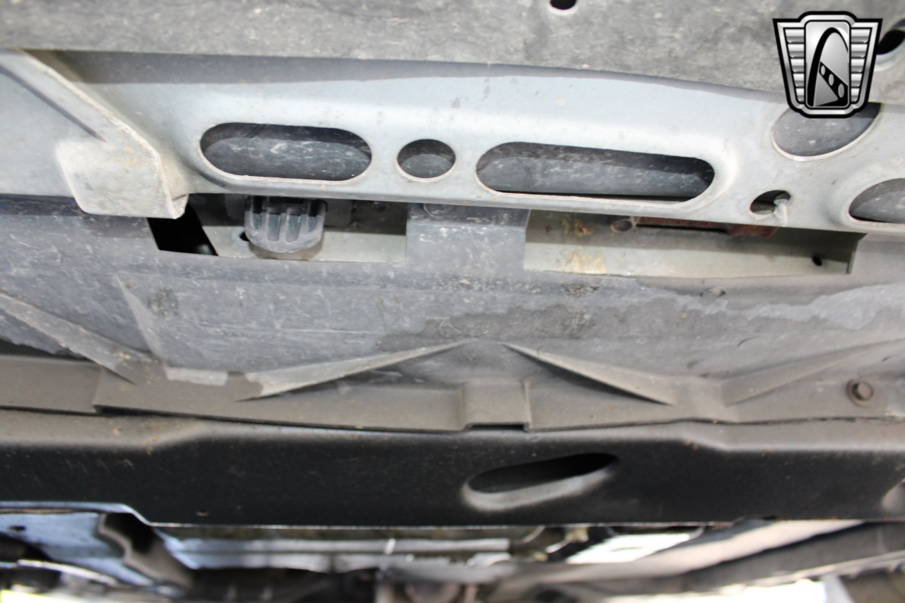 2002 Cadillac Eldorado 84