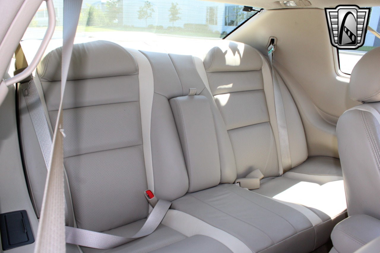 2002 Cadillac Eldorado 24