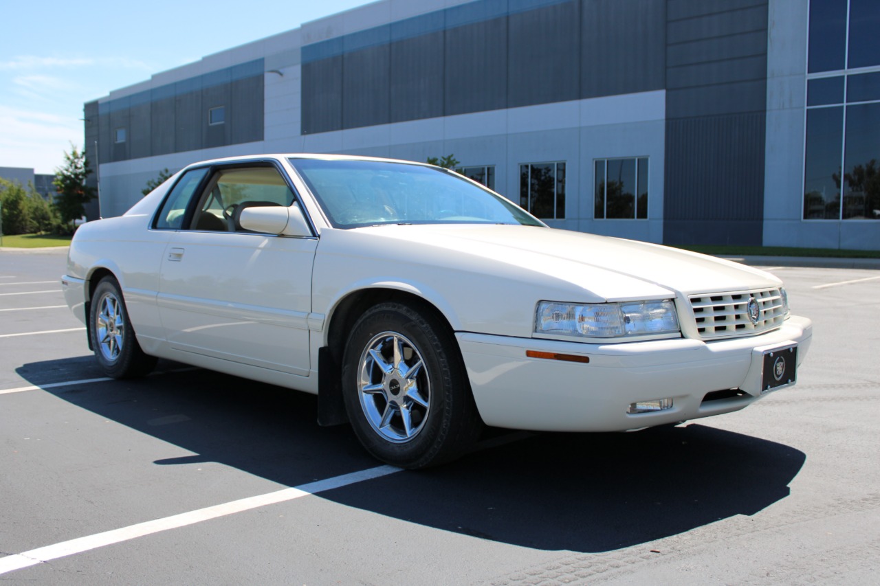 2002 Cadillac Eldorado 46