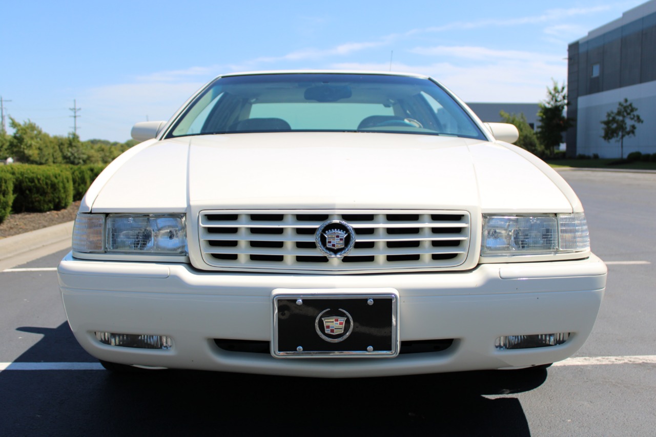 2002 Cadillac Eldorado 47