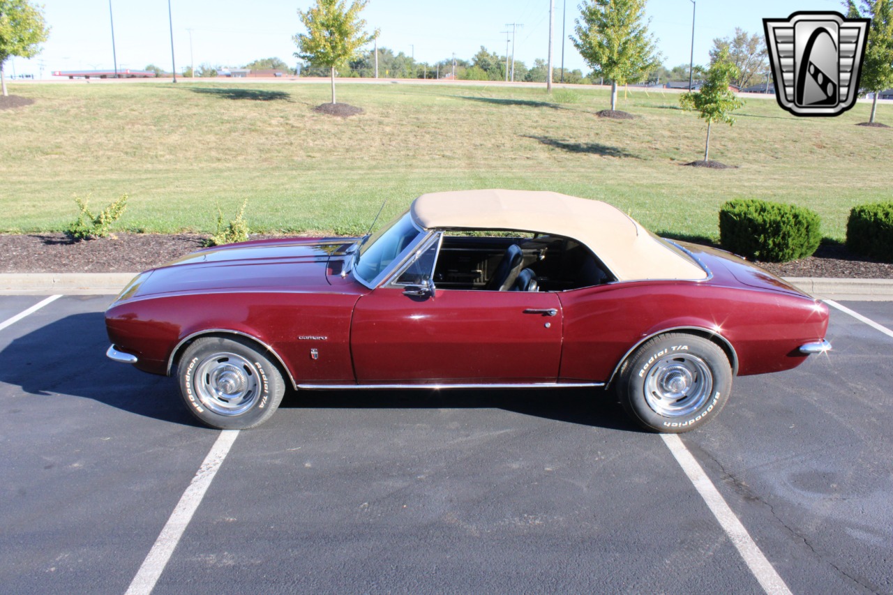1967 Chevrolet Camaro 33