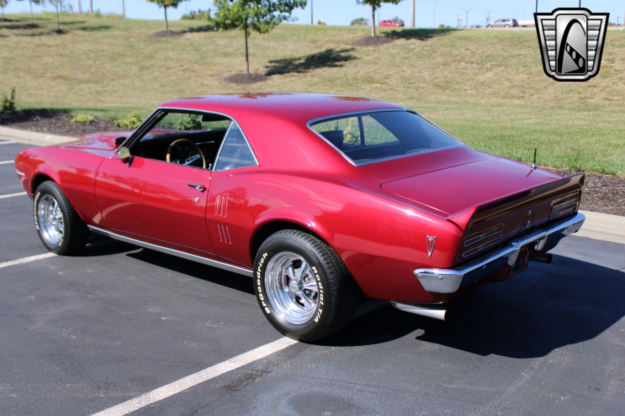 1968 Pontiac Firebird 3