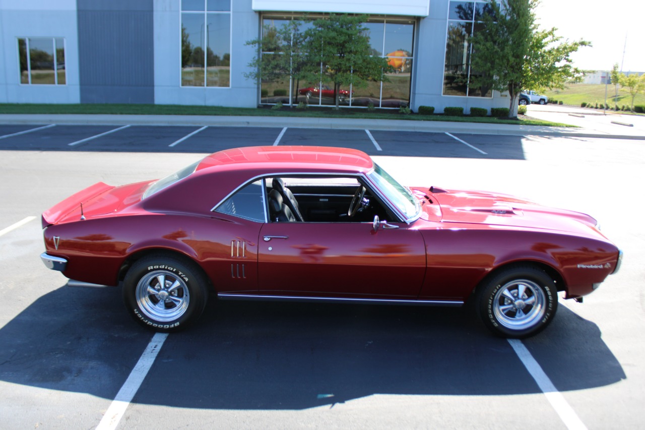 1968 Pontiac Firebird 37
