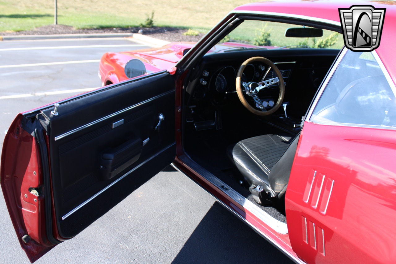 1968 Pontiac Firebird 17