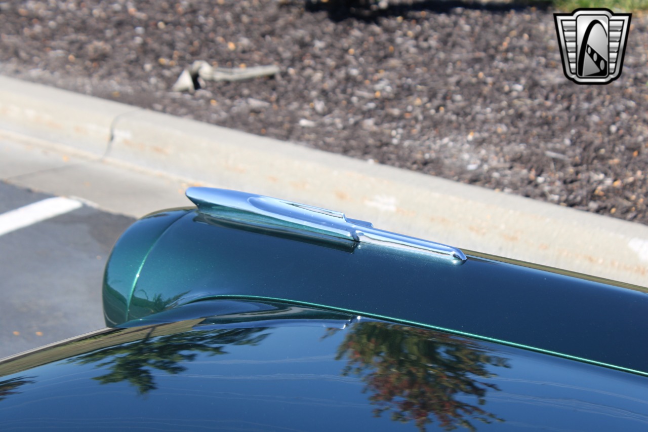 1957 Pontiac Chieftain 80