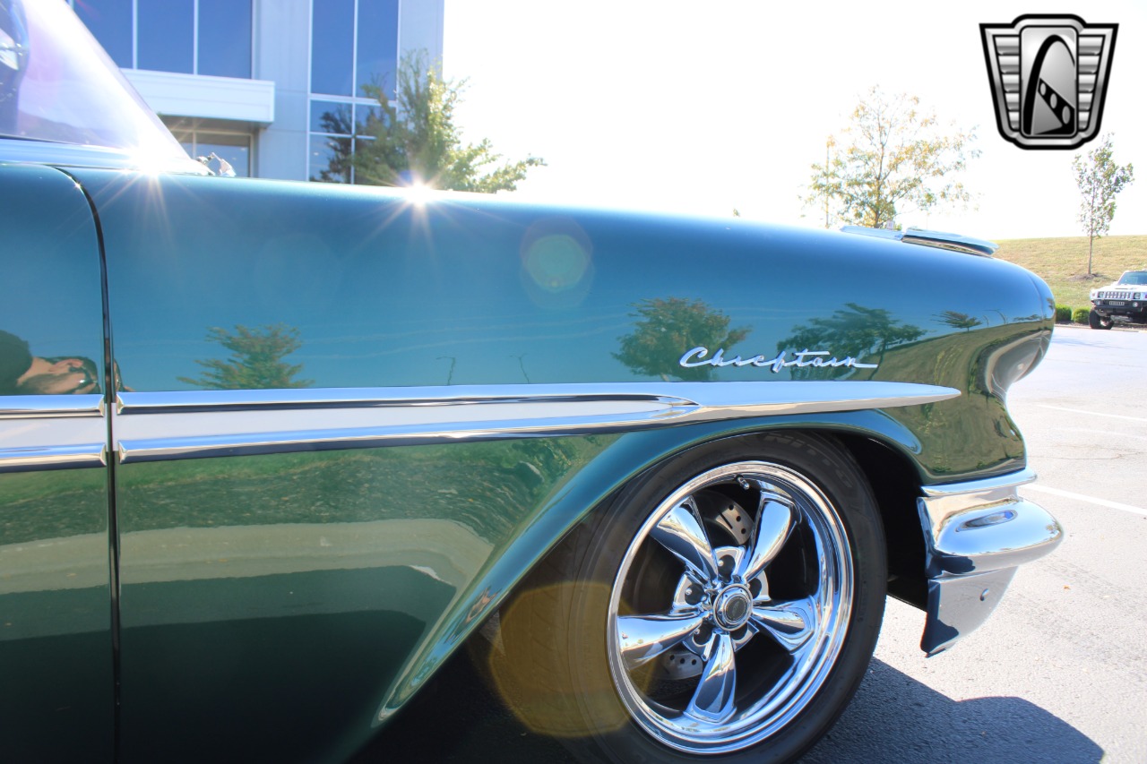1957 Pontiac Chieftain 59