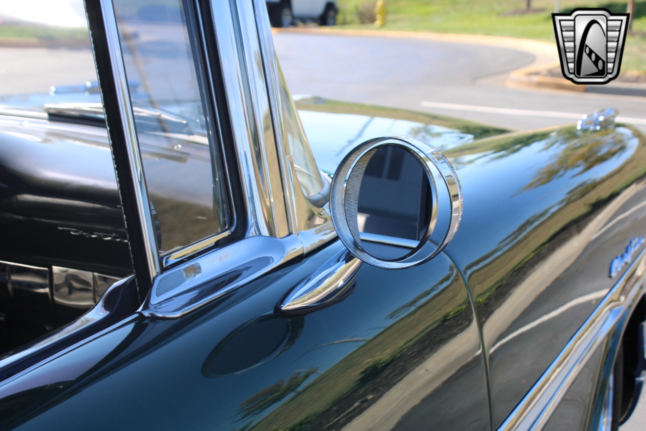 1957 Pontiac Chieftain 61