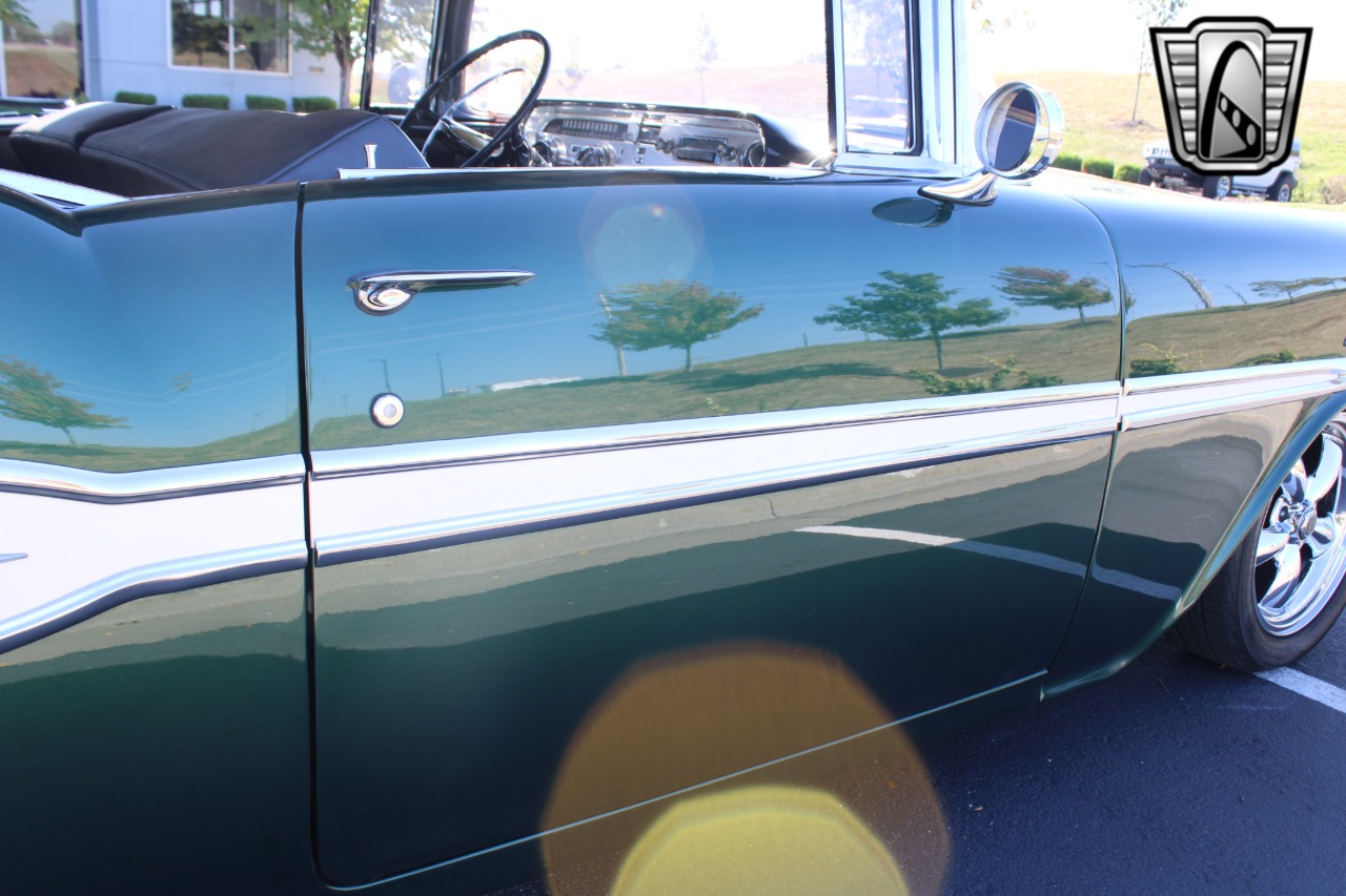 1957 Pontiac Chieftain 62