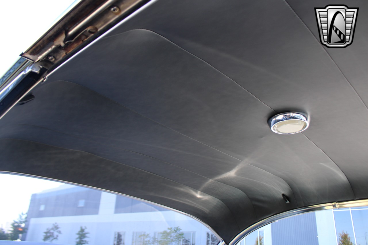 1957 Pontiac Chieftain 22