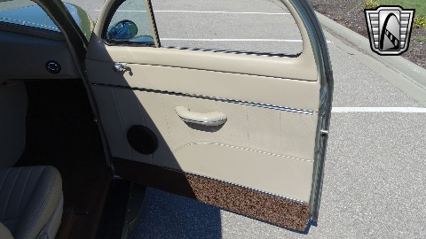 1946 Chevrolet Coupe image 134