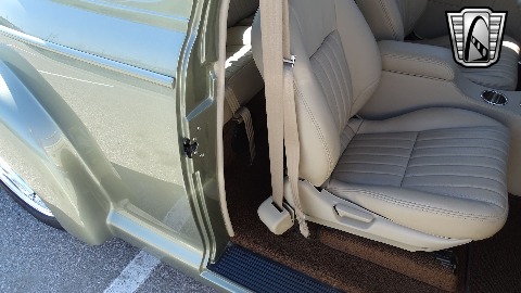 1946 Chevrolet Coupe image 137