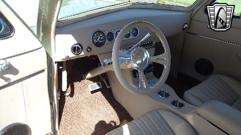 1946 Chevrolet Coupe image 112