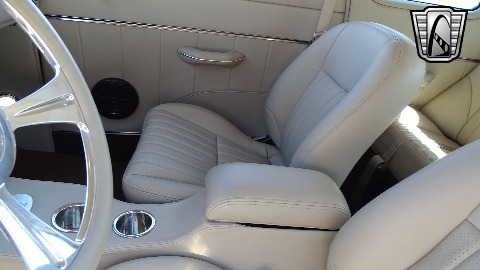 1946 Chevrolet Coupe image 113