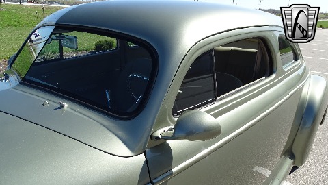 1946 Chevrolet Coupe image 88