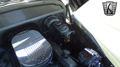 1946 Chevrolet Coupe image 64