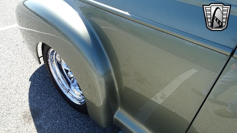 1946 Chevrolet Coupe image 102