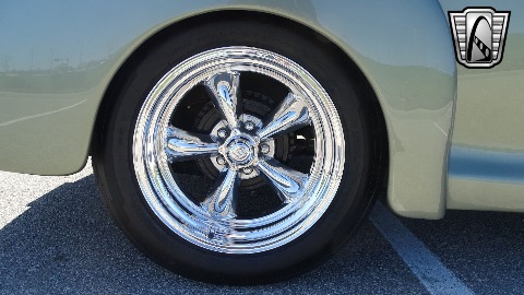 1946 Chevrolet Coupe image 103