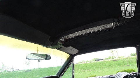 1966 Ford Thunderbird image 134