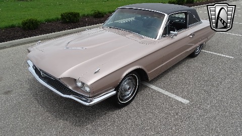 1966 Ford Thunderbird image 7