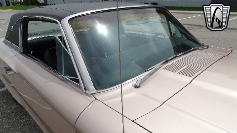 1966 Ford Thunderbird image 85
