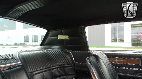 1966 Ford Thunderbird image 113