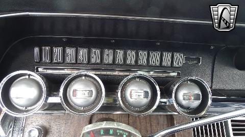 1966 Ford Thunderbird image 139