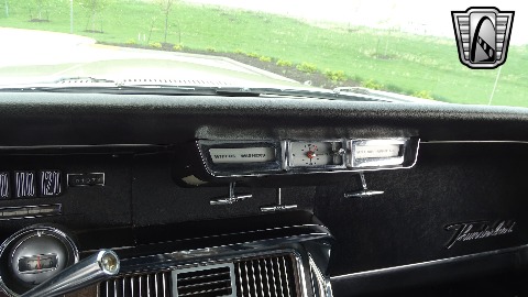 1966 Ford Thunderbird image 142