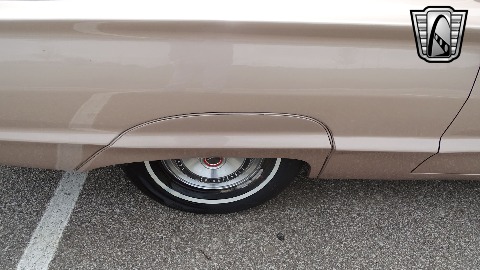 1966 Ford Thunderbird image 91